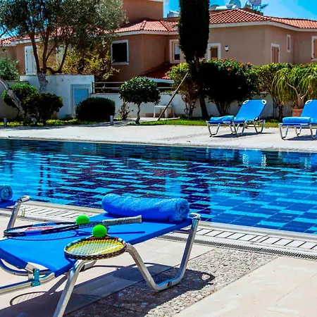 6 Bdr Villa With Tennis Court-2