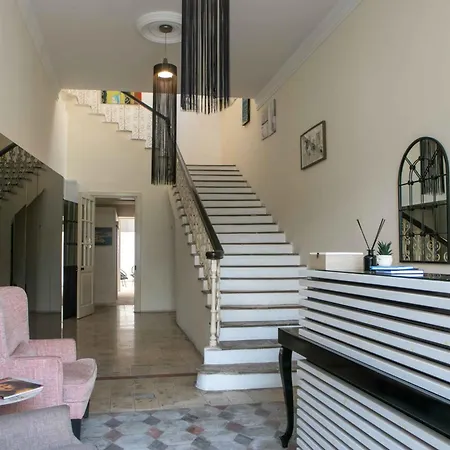 Limassol Old Town Mansion - Steps To The Sea , Marina And Center-3