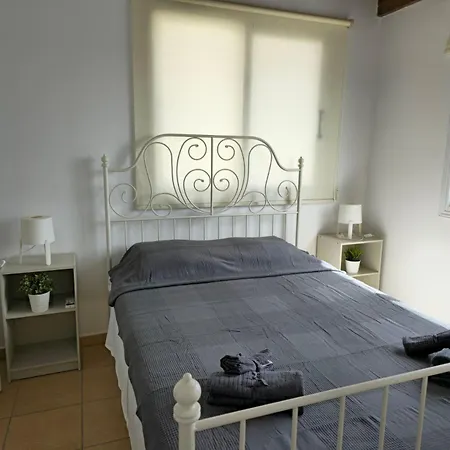 Merab Holidays Apartments Fa213-3
