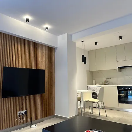 Royal Sunset Studios & Apartments-2