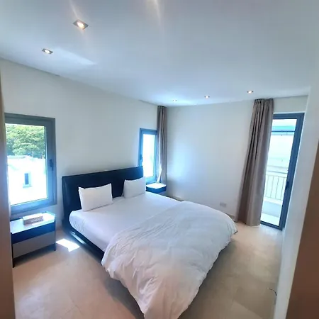 Aphrodite Plaza-2