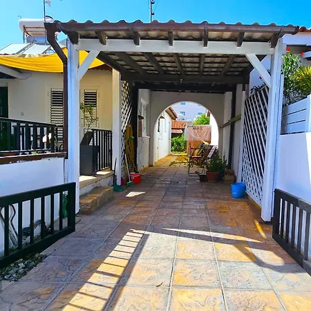 Katka Hostel Paphos-2
