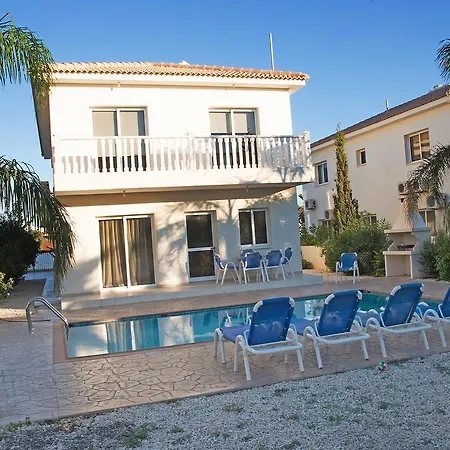 Hara Nissi Beach Villas-2
