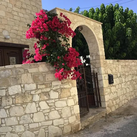 Salamiou Stone House-2