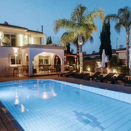 Sunset Villa Private Complex Heated Pool-2