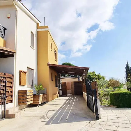Shanti Paphos Holiday House-2