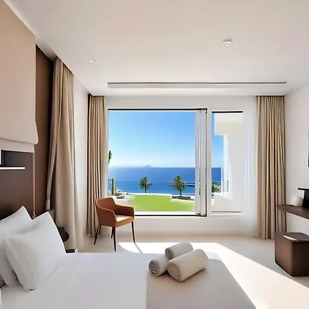 Beachfront Luxury Villa Glory-2