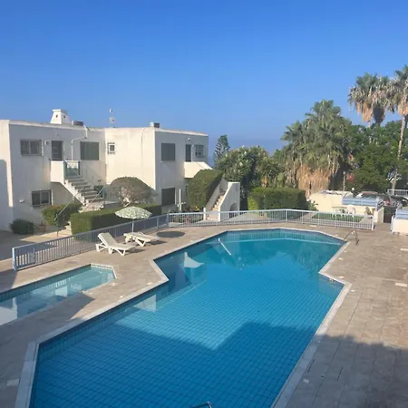 Pelagos Hill Apartment-2