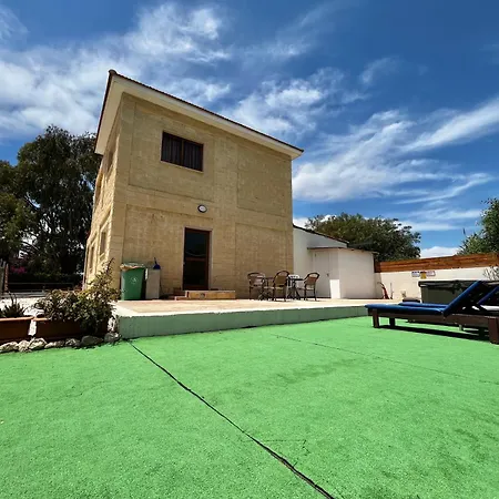 Stay Pernera House-2