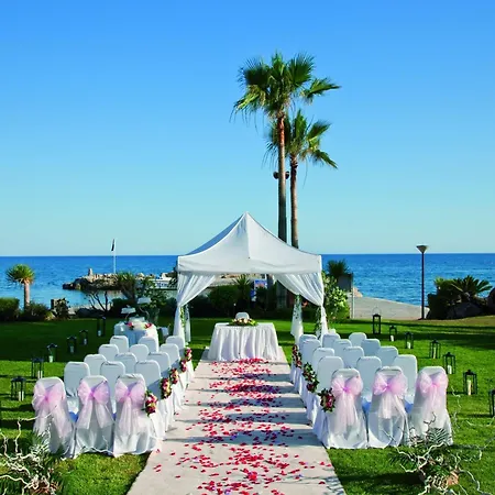 Amathus Beach Hotel Limassol-2