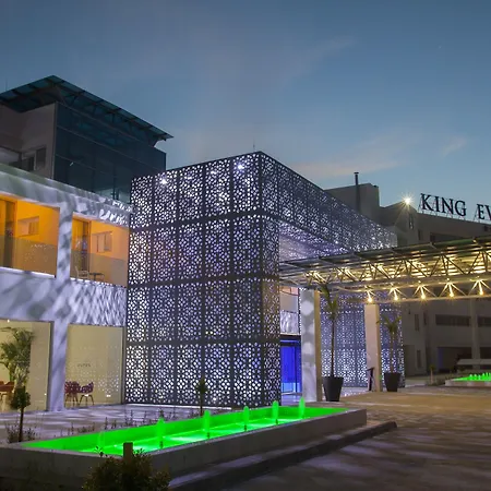 King Evelthon Beach Hotel&Resort-3