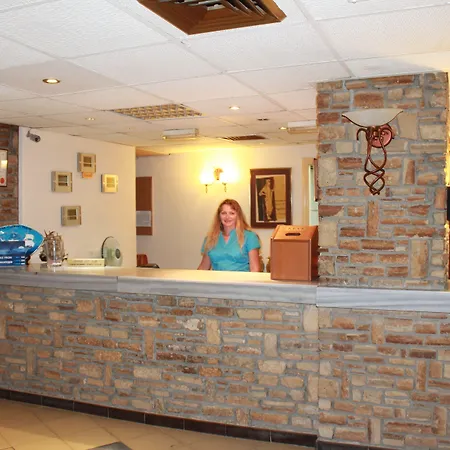 The Caravel Hotel-3