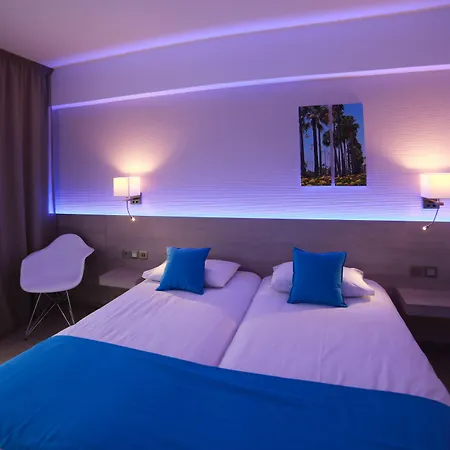 Les Palmiers Luxury Suites-3