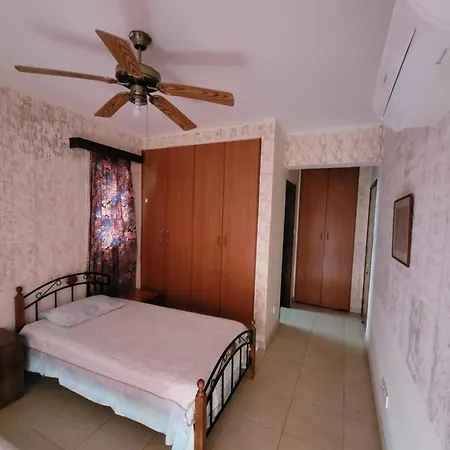Kalampakas Guesthouse-2
