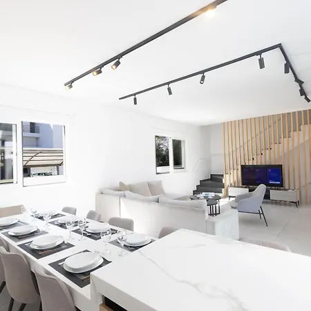 Kube Luxury Villas-2