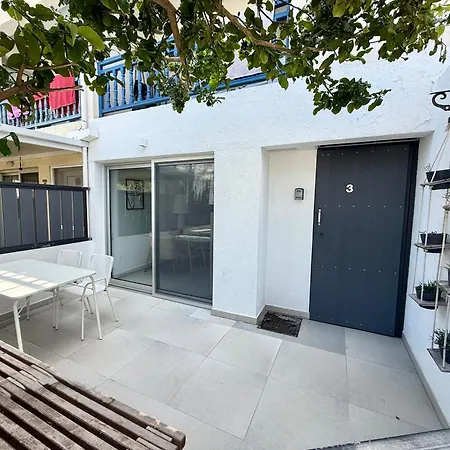 Sherpa Apartments-2