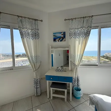 Kings Palace - Modern Penthouse With Incredible Sea Views-3