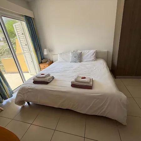 Paphos Gardens - 1Br Apt Near Pool, 5 Mins To Beach And Shops-2