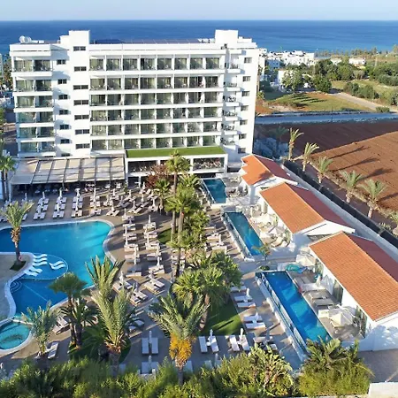 Bohemian Gardens Hotel-2