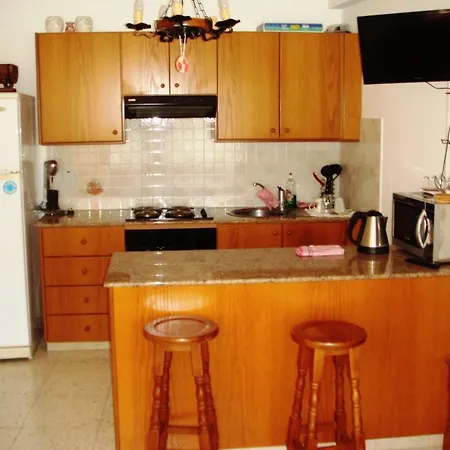 Jacks Apartment-3