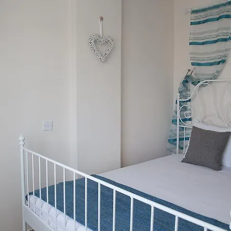 Paphos Love Hut Apartment-3