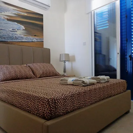 Latchi Riviera Beach Villa No.2-2