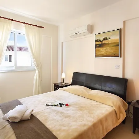 Adamou Gardens-2