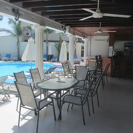 Tsialis Hotel Apartments-2