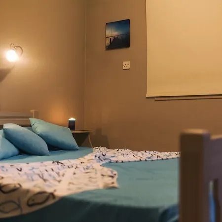 Annita Court Block B, Apt6-2