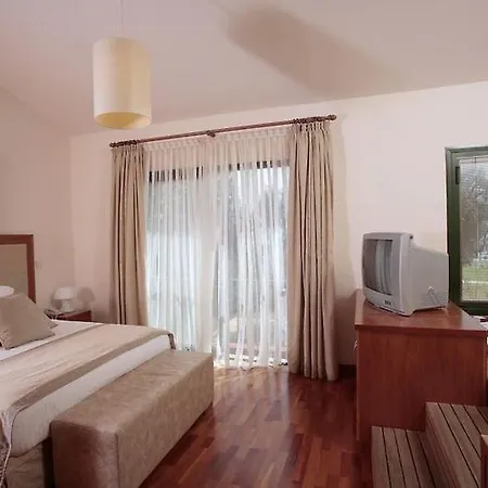 Parklane A Luxury Collection Resort & Spa Limassol-2