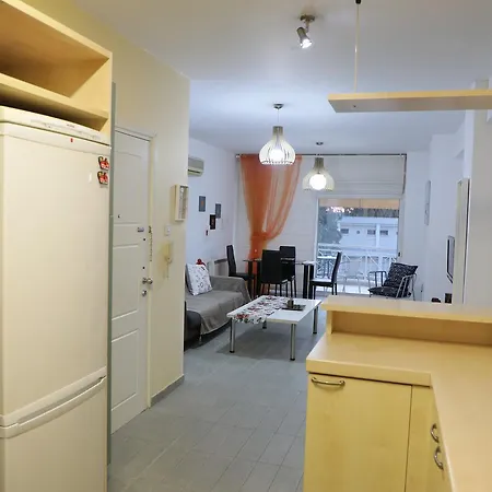 Bianco E U Apartment-2