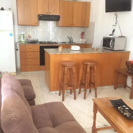 Jacks Apartment-2