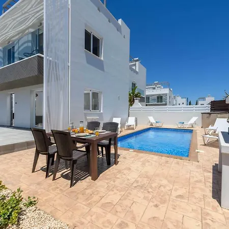 Nissini Villa #4-3
