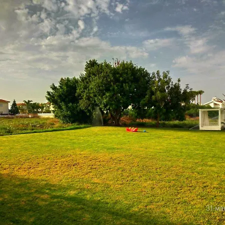 Constantaras Apartments-3