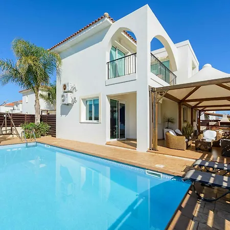 La Vita Villa #1-2