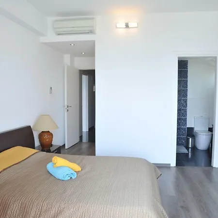 Gulf Palace Apartments-2