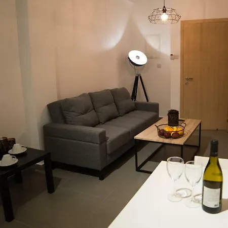 Mcplaces Holiday Apartments-3