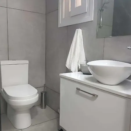 Modern Ground Floor Studio-2