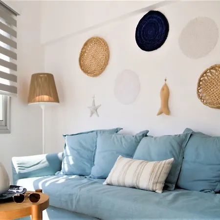 Phaedrus Living: Seaside Luxury Flat Lighthouse 68-3