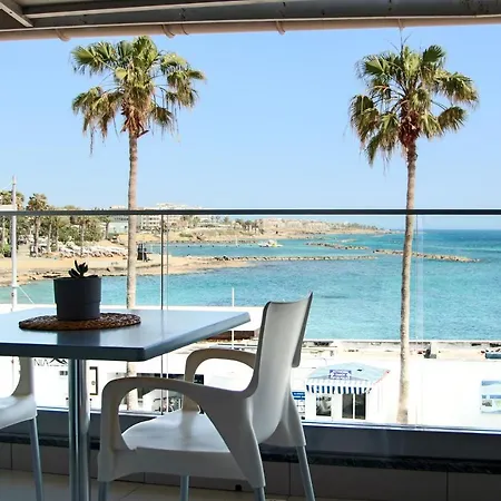 Phaedrus Living Seaview Luxury Flat Lighthouse 53-3