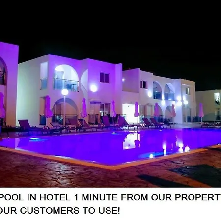 Gevoni Deluxe Suites-2