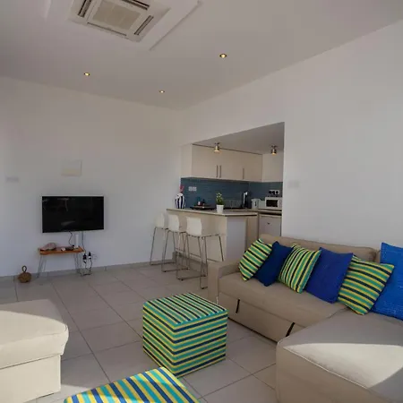 Athenaeum Beachside Apt By Trulycyprus-2