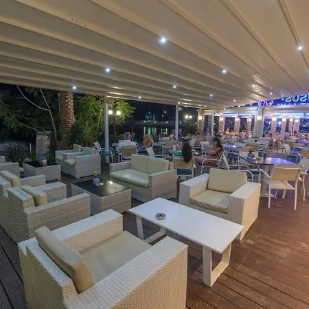 Karousos Beach Rooms-3