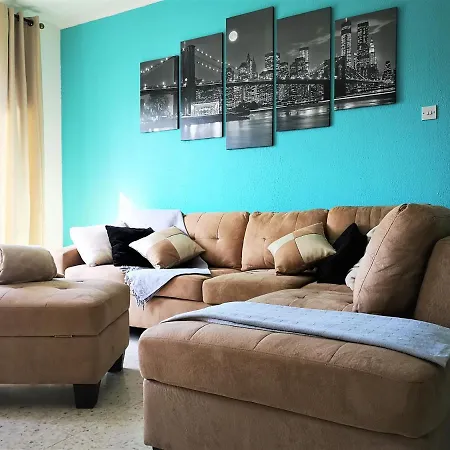 Tedy'S Townhouse-Margarita Gardens-3