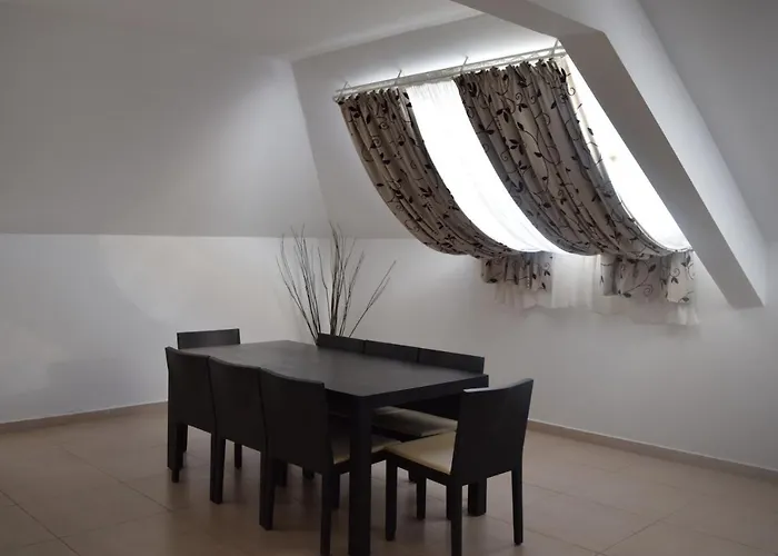 Paphos hotels near Agios Kendeas