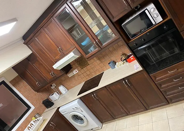 City Comfort Rooms Larnaka