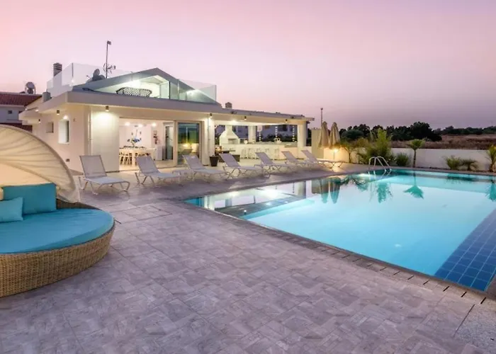 Villa Tzialli Agia Napa