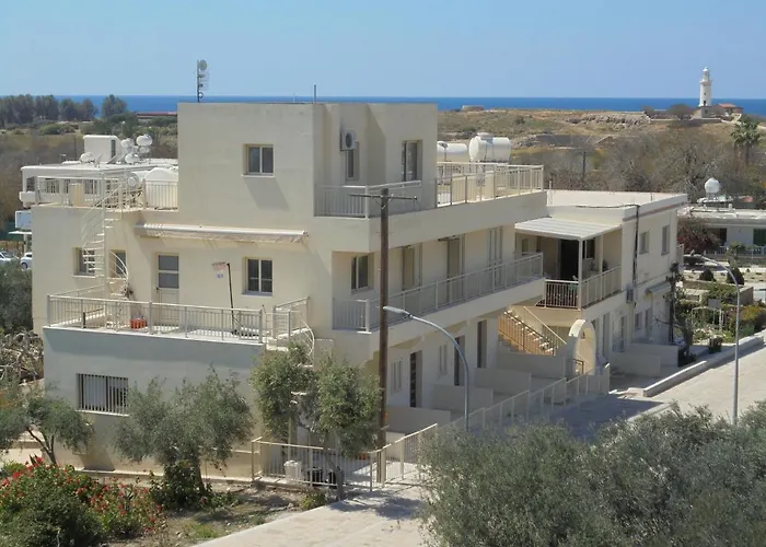 Boetiek Niki Court Holiday Apartments Paphos