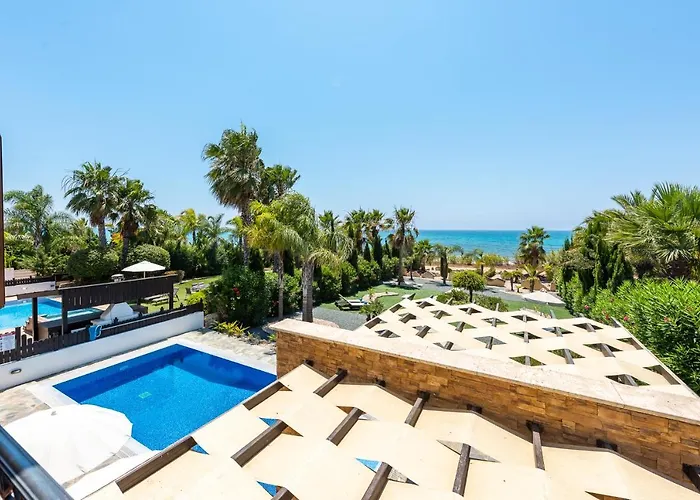Sea Front Costa Blu By Ezoria Villas Agia Napa