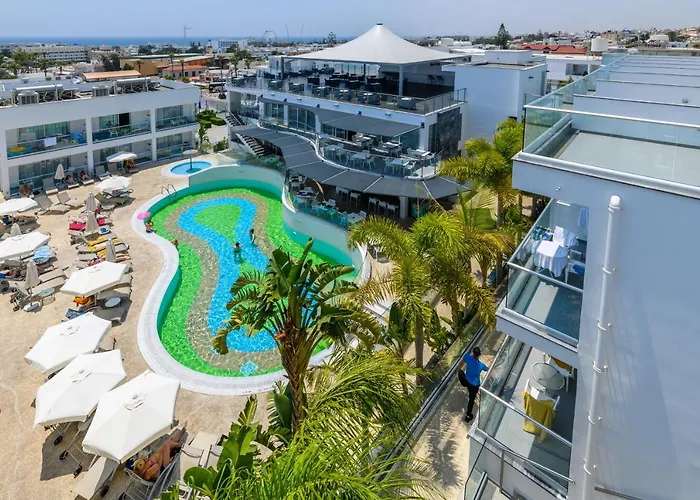 Tasia Maris Oasis Agia Napa